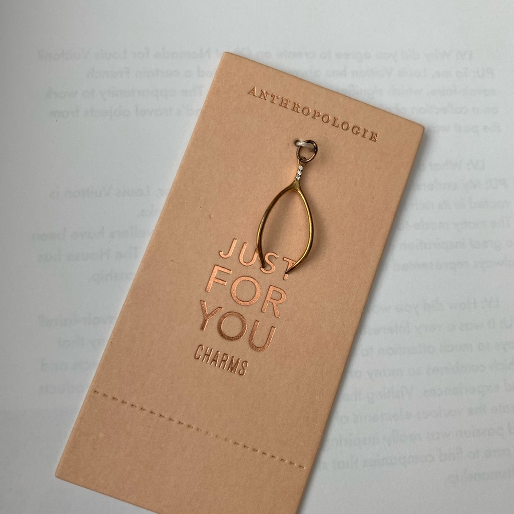 CHARM WISHBONE